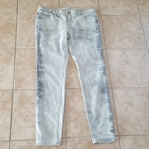 Grey skinny Jean's